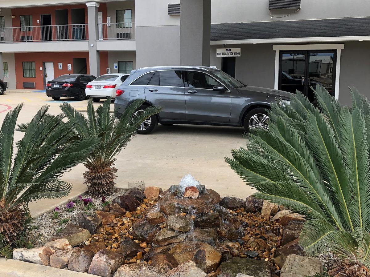 Motel Executive And